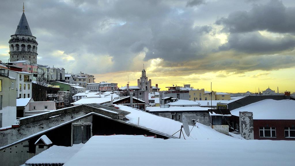 Galata West Hostel イスタンブール エクステリア 写真