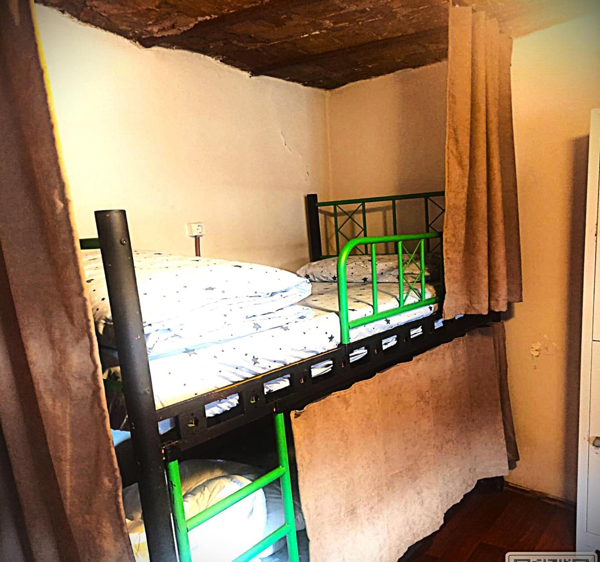 Galata West Hostel イスタンブール エクステリア 写真